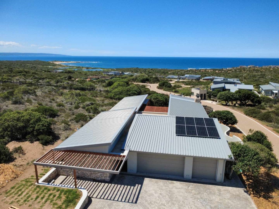 3 Bedroom Property for Sale in Stilbaai Wes Western Cape